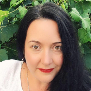 Headshot of Professor Lorelei Blackburn