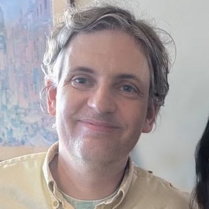 Headshot of Devin Higgins